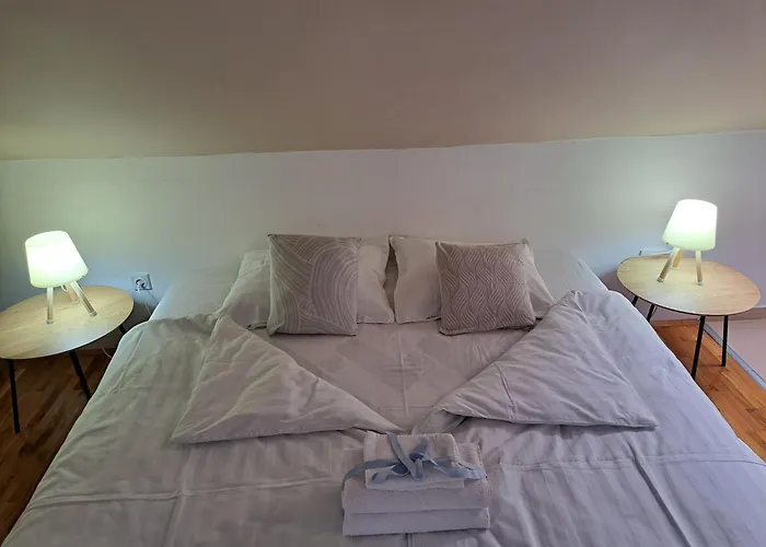 Aries Apartment